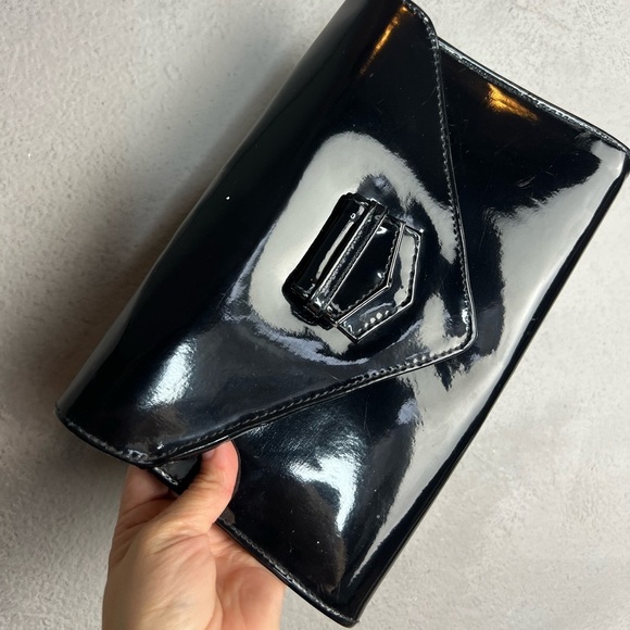 Vintage Patent leather envelope purse - Picture 3 of 12